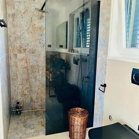 Traumhaftes Mit Pool In Rogoznica 别墅 *